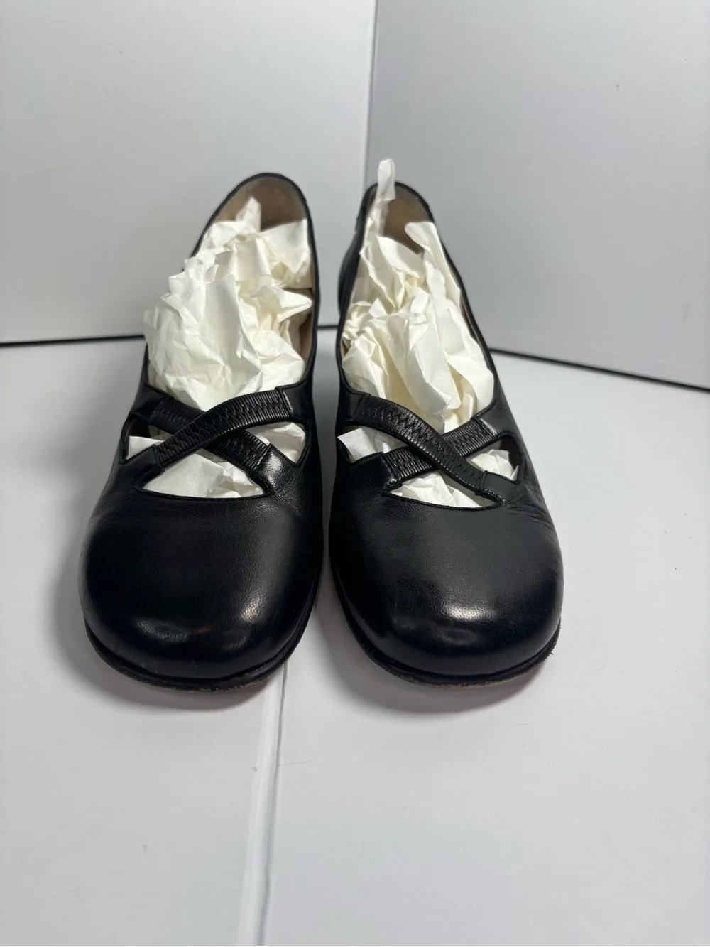 Taryn Rose Black Leather T Strap Wedge Heels Comfort Shoes Italy 8.5